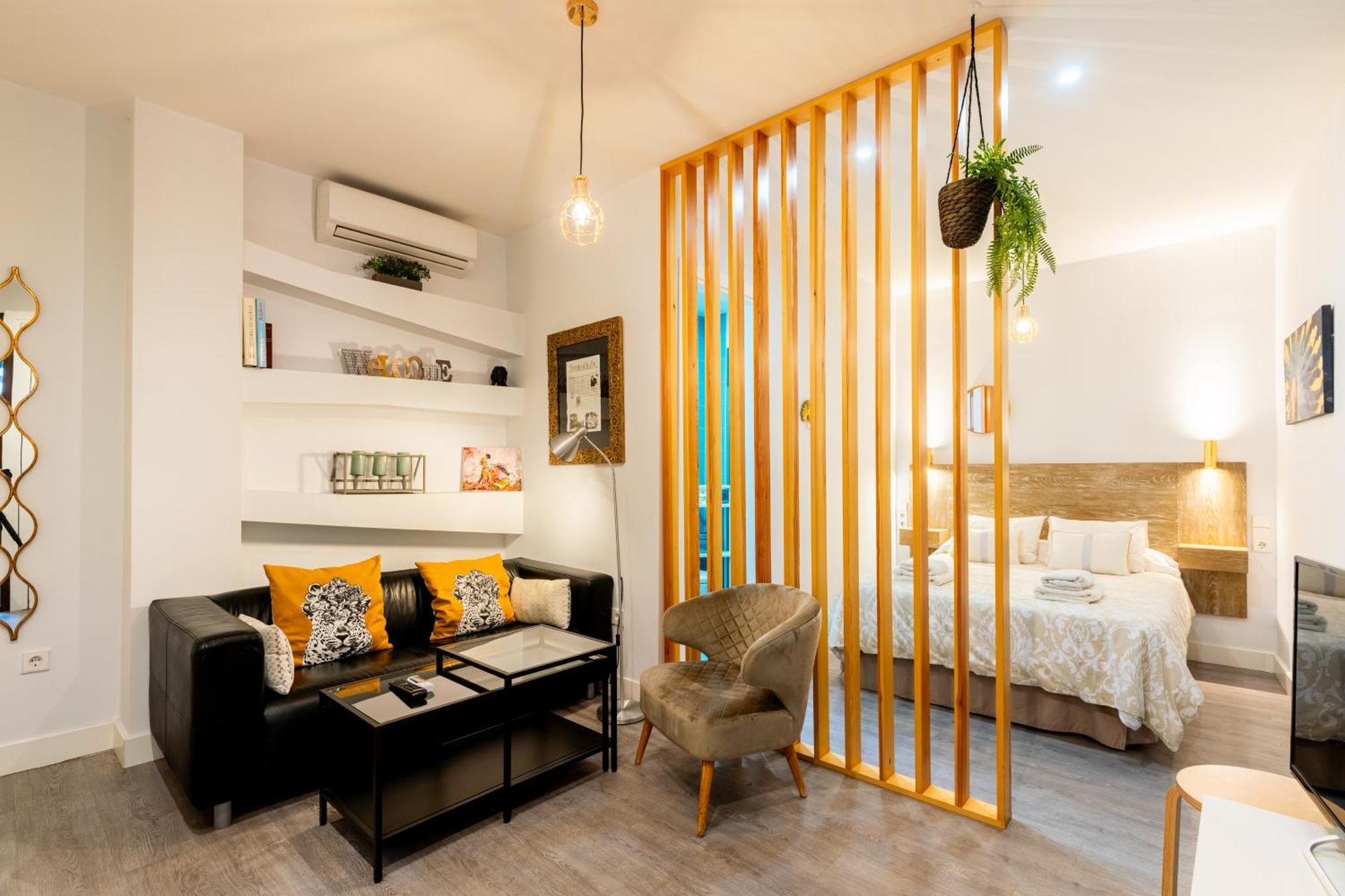 Estudio En Pleno Centro De Sevilla By Msholidays Buitenkant foto